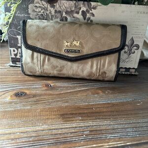 Coach Beige and Black Women's Wallet